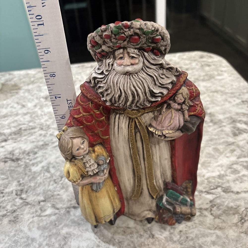 Vtg Gare Ceramic‎ Saint Nick Santa Claus Hand Painted. Little Girl. Doll. Berry